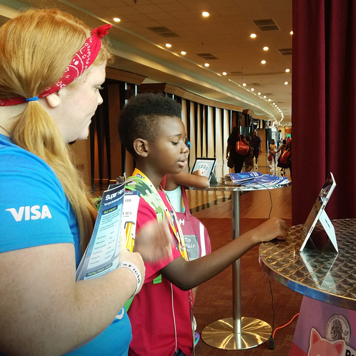 Visa Helps the Redskins Send Students Back-to-School with New Supplies